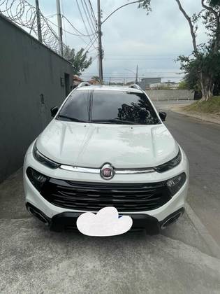 FIAT TORO 2.4 16V MULTIAIR FLEX VOLCANO AT9